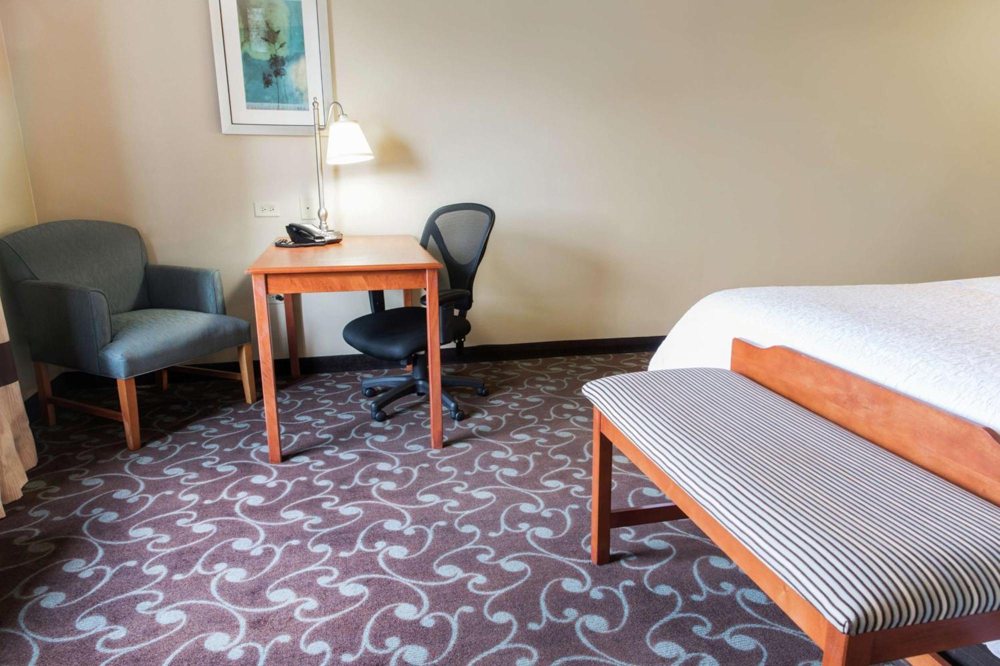 Hampton Inn & Suites Chicago Deer Park Bagian luar foto